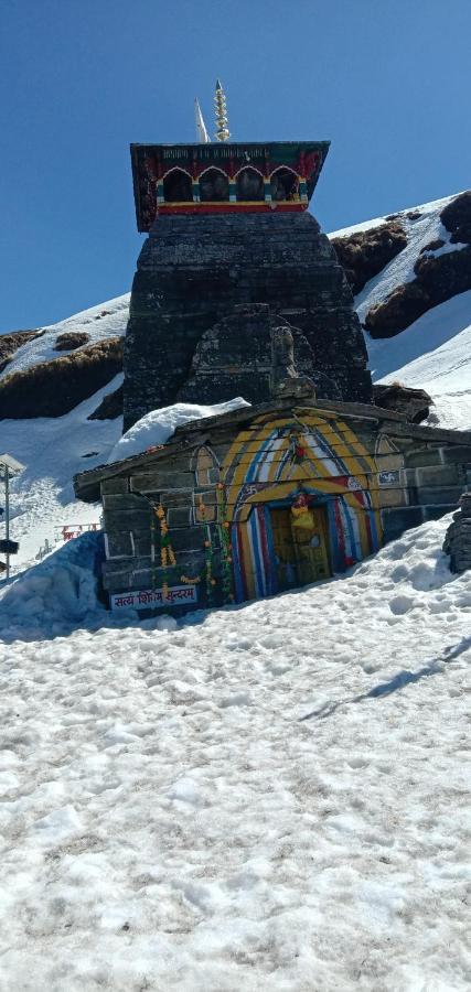 Chandarshila Hike Homestay Ukhimath Exteriör bild